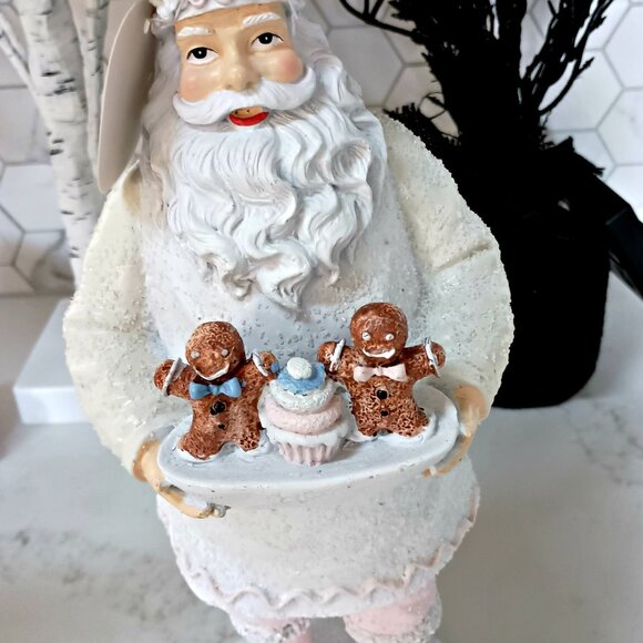 NEW! GINGERBREAD CUPCAKE BAKER SANTA DECOR - Picture 2 of 6